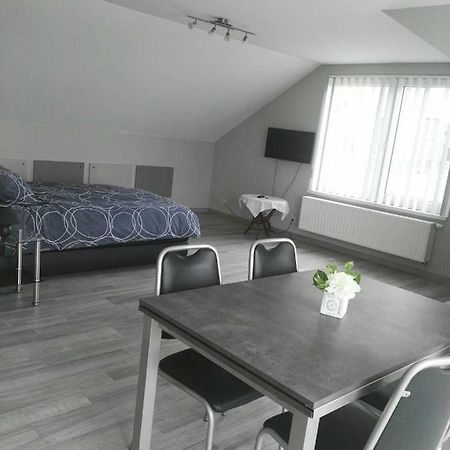Guesthouse Sisa Veurne Luaran gambar